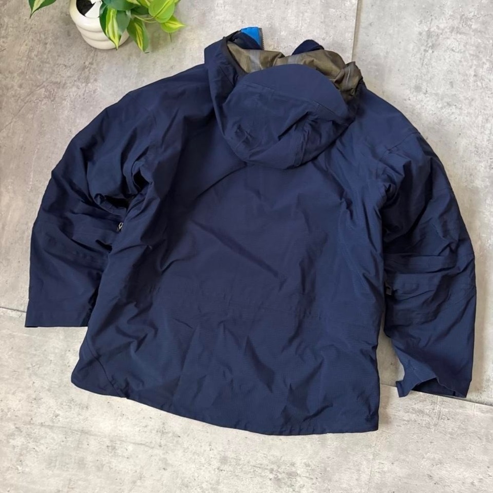 Vintage L.L.Bean Gore-Tex All Conditions Jacket Navy blue jacket - Picture 5 of 8